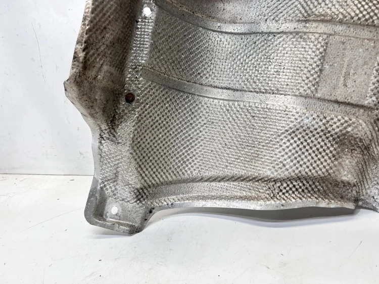 OSŁONA TERMICZNA WYDECHU AUDI A4 B6 B7 8E0804173H
