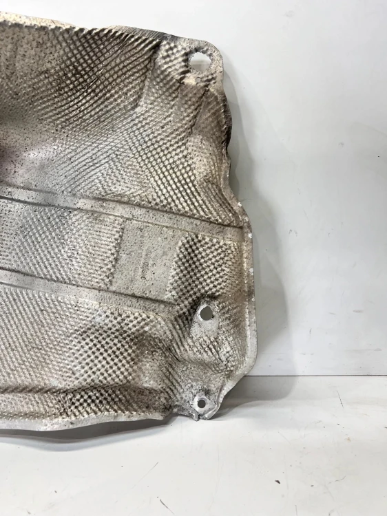 OSŁONA TERMICZNA WYDECHU AUDI A4 B6 B7 8E0804173H