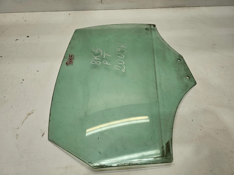SZYBA BOCZNA DRZWI PRAWY TYŁ AUDI A4 B8 SEDAN 8K5 2009 ROK
