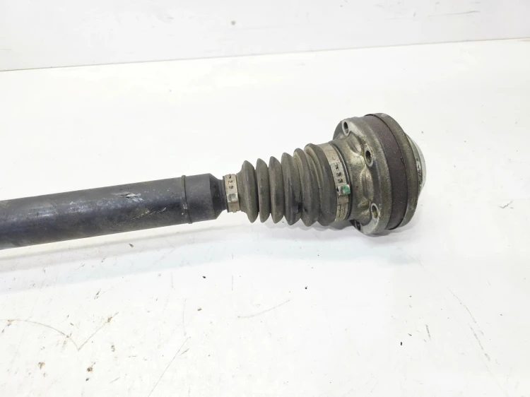 PÓŁOŚ PRAWA DŁUGA AUDI A3 8P VOLKSWAGEN SEAT SKODA 2.0 TDI 1K0407272RB