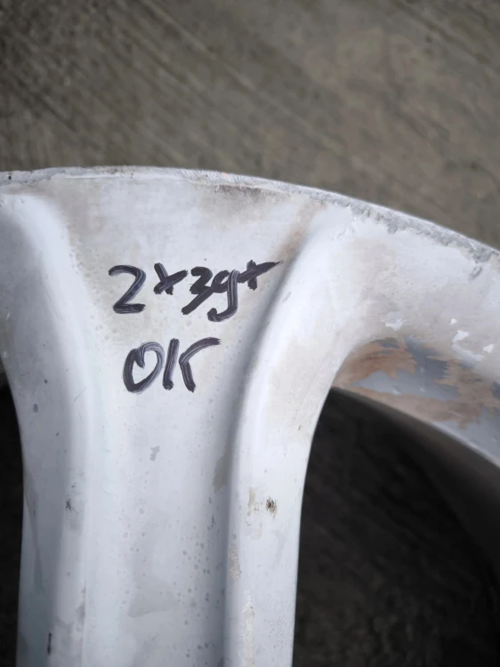 FELGA ALUMINIOWA AUDI VW SEAT SKODA 7.5J R17 ET45 8K0601025CE Z*39* OK