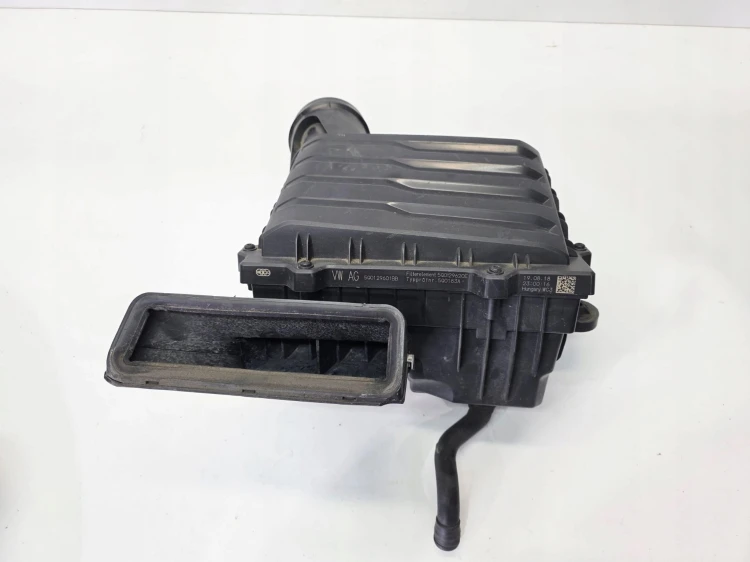 OBUDOWA FILTRA POWIETRZA AUDI A3 8V VOLKSWAGEN SEAT SKODA 6Q0129601BB