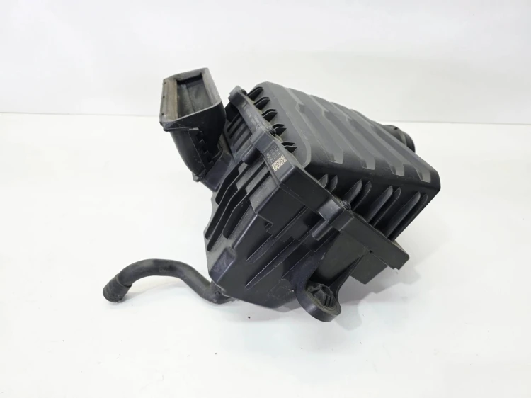 OBUDOWA FILTRA POWIETRZA AUDI A3 8V VOLKSWAGEN SEAT SKODA 6Q0129601BB