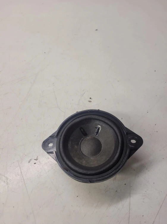 GŁOŚNIK SURROUND BOSE TYŁ AUDI A6 C7 A7 4G8035402