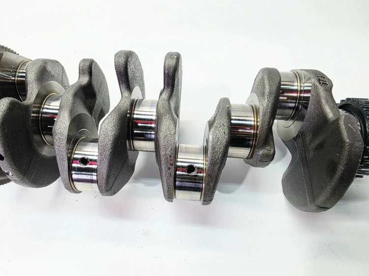 WAŁ KORBOWY AUDI A4 B9 A5 Q5 FY 2.0 TDI DET DETA 04L101 1/26