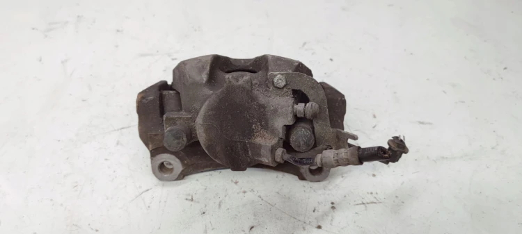 ZACISK HAMULCOWY LEWY AUDI A4 B9 A5 8W05 0315
