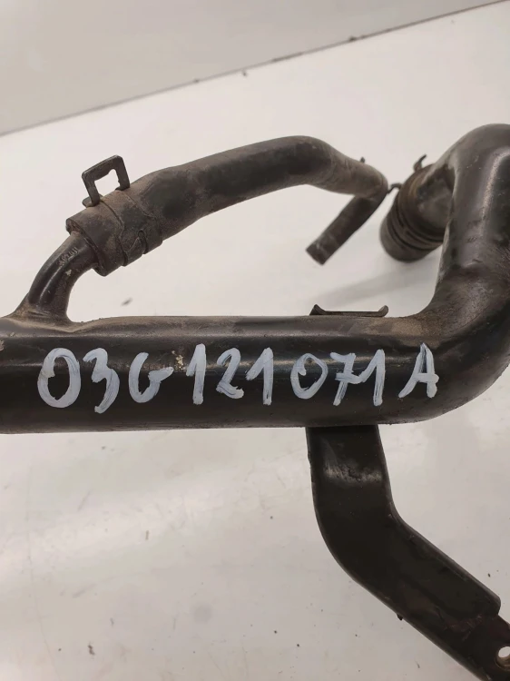 PRZEWÓD WĄŻ WODY AUDI A6 C6 A4 B7 03G121071A