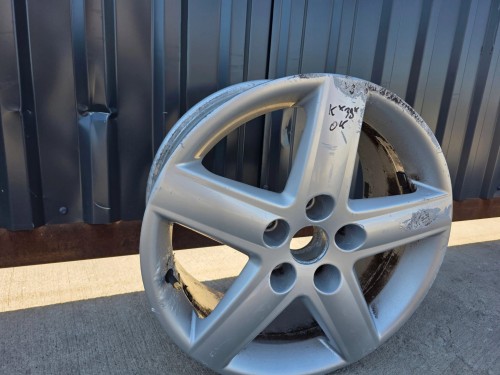 FELGA ALUMINIOWA VW SEAT SKODA AUDI 7.5J R17 ET45 4F0601025AF K*38* OK