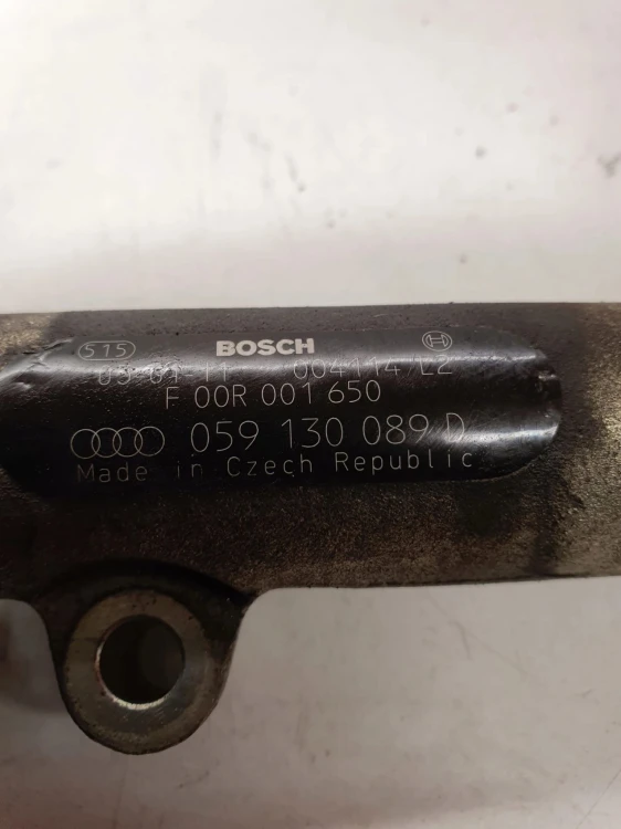 LISTWA WTRYSKOWA AUDI VW 3.0 TDI 059130089D