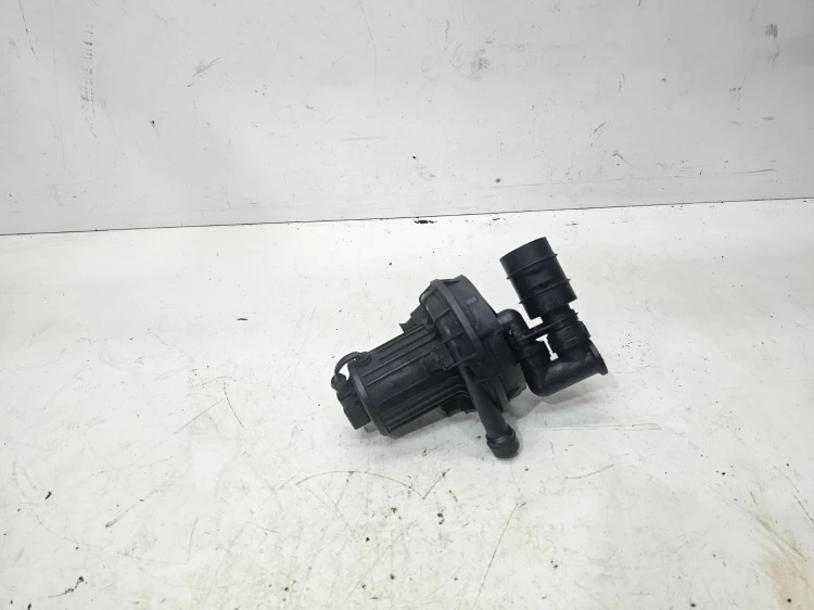 POMPA POWIETRZA WTÓRNEGO AUDI A3 S3 R32 BMJ 022959253 022131083K
