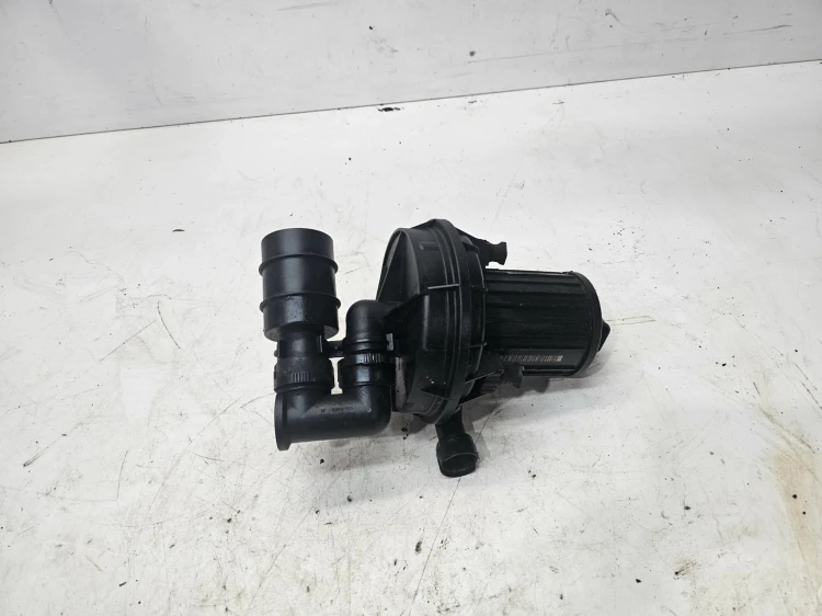POMPA POWIETRZA WTÓRNEGO AUDI A3 S3 R32 BMJ 022959253 022131083K