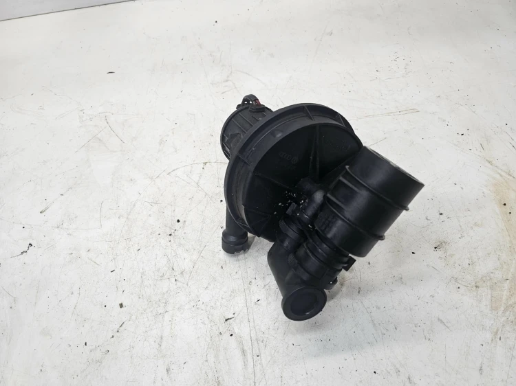POMPA POWIETRZA WTÓRNEGO AUDI A3 S3 R32 BMJ 022959253 022131083K