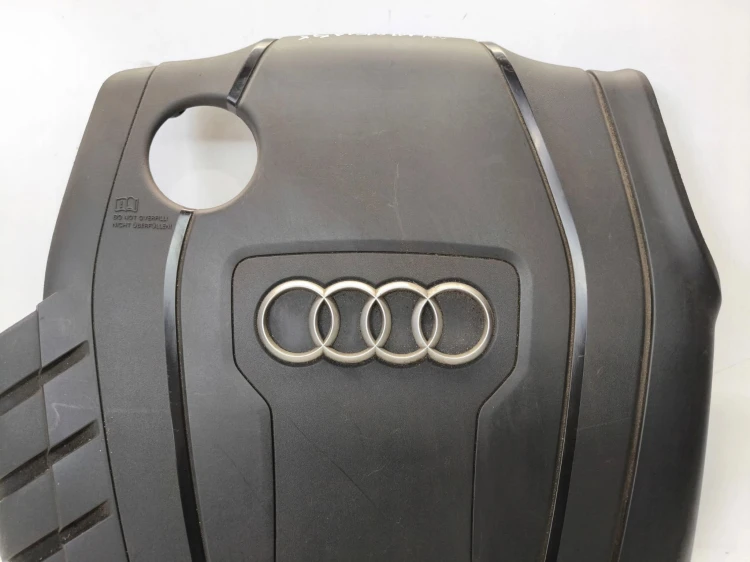 OSŁONA POKRYWA SILNIKA AUDI A4 A5 A6 5 03L103925AB *2* BEZ USZKODZEŃ !!!