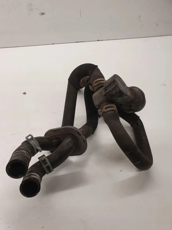 RURA PRZEWÓD WODY AUDI A4 B8A5 2,0 TFSI 8K1819376J