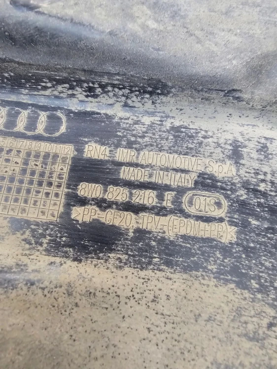 OSŁONA PODWOZIA TYŁ AUDI A4 B9 8W0825216E