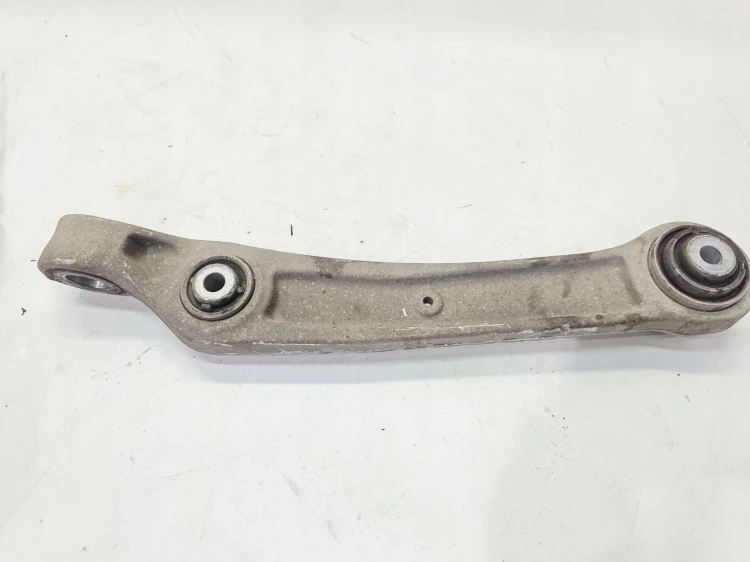 WAHACZ PRAWY PRZÓD PROSTY AUDI Q5 FY 80A407156
