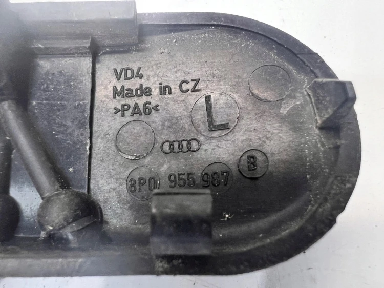 DYSZA SPRYSKIWACZA LEWA AUDI A3 8P 8P0955987B