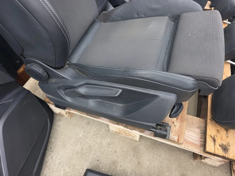 FOTEL FOTELE AUDI Q5 80A FY SKÓRA + ALCANTARA GRZANY PRZÓD EUROPA KOMPLET !