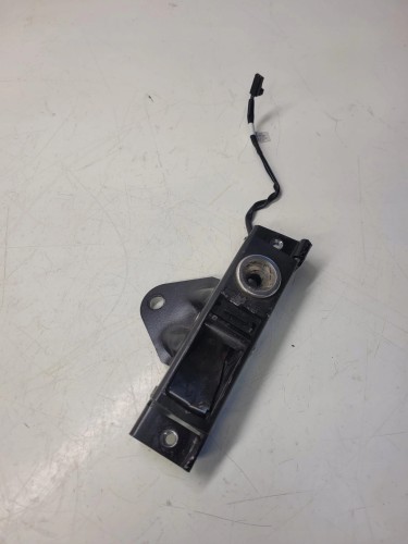 ZAMEK RYGIEL DACHU AUDI A3 8P CABRIO 8P7871443B