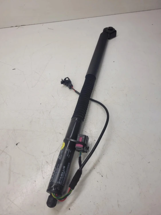 SIŁOWNIK TELESKOP KLAPY TYŁ AUDI A7 4G8827851E