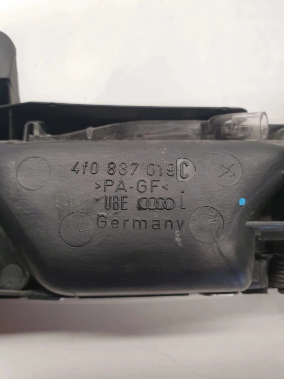 KLAMKA WEWNĘTRZNA LEWA AUDI A6 C6 4F0837019C