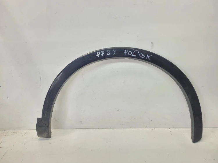 LISTWA Z BŁOTNIKA NAKŁADKA PRAWY PRZÓD AUDI Q3 8U 8U0853718A POŁYSK