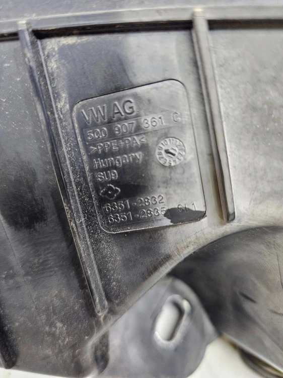 SKRZYNKA BEZPIECZNIKÓW AUDI Q3 8U VW 5Q0907361C