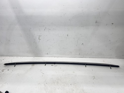 RELING DACHOWY CHROM LEWY AUDI Q3 8U 8U0860021A 2ZZ