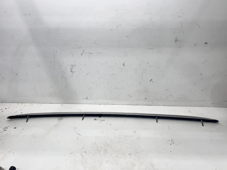 RELING DACHOWY CHROM LEWY AUDI Q3 8U 8U0860021A 2ZZ