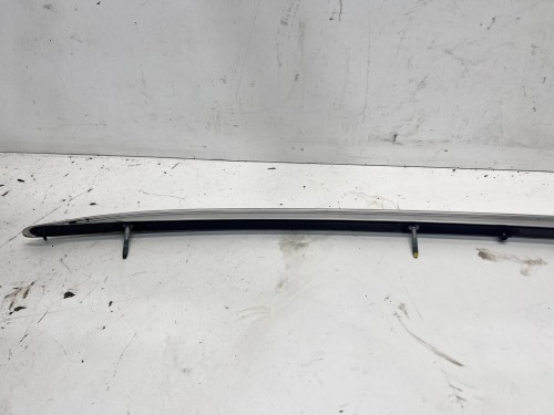 RELING DACHOWY CHROM LEWY AUDI Q3 8U 8U0860021A 2ZZ
