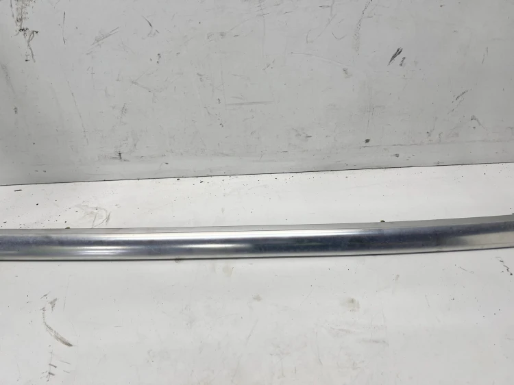RELING DACHOWY CHROM LEWY AUDI Q3 8U 8U0860021A 2ZZ