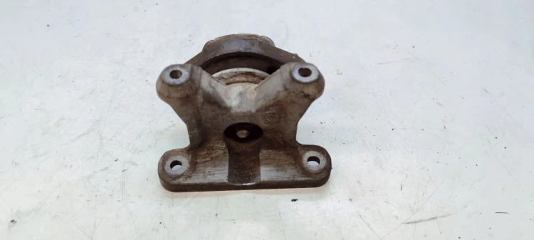 ŁAPA PODUSZKA SKRZYNI AUDI A4 B6 B7 8E0399115F