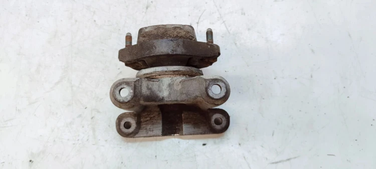 ŁAPA PODUSZKA SKRZYNI AUDI A4 B6 B7 8E0399115F