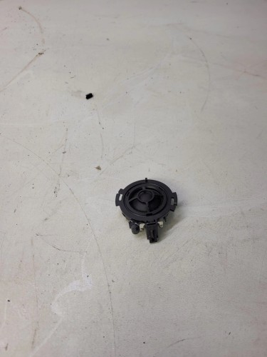 GŁOŚNIK WYSOKOTONOWY AUDI A4 B9 8W5035399