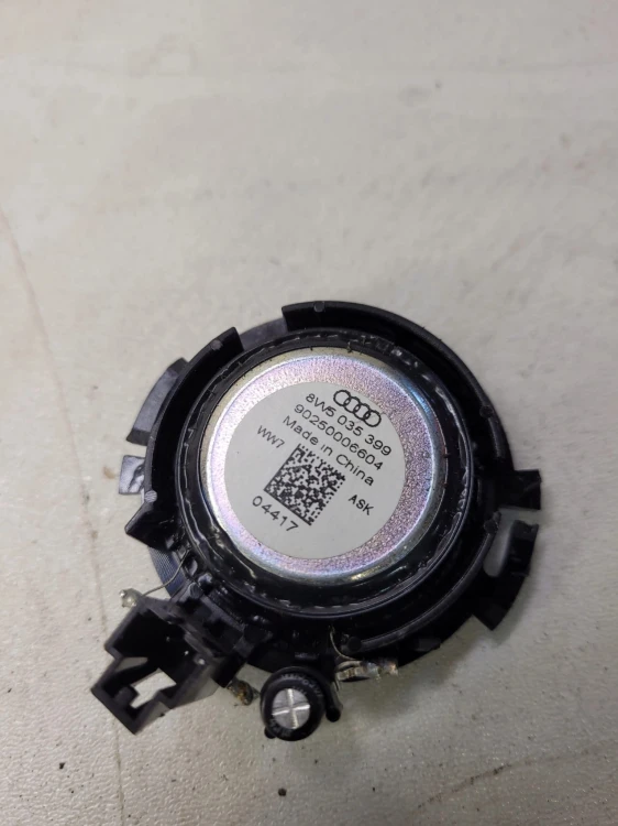 GŁOŚNIK WYSOKOTONOWY AUDI A4 B9 8W5035399