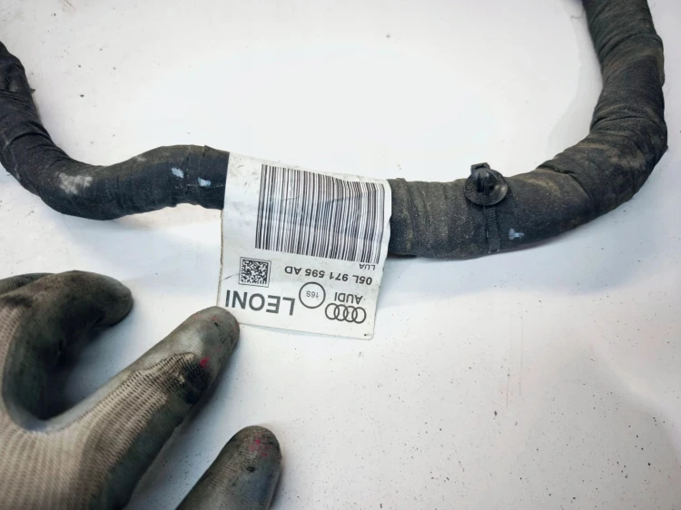 WIĄZKA INSTALACJA SILNIKA AUDI A6 C8 A4 B9 A5 Q5 2.0 TDI 05L971595AD