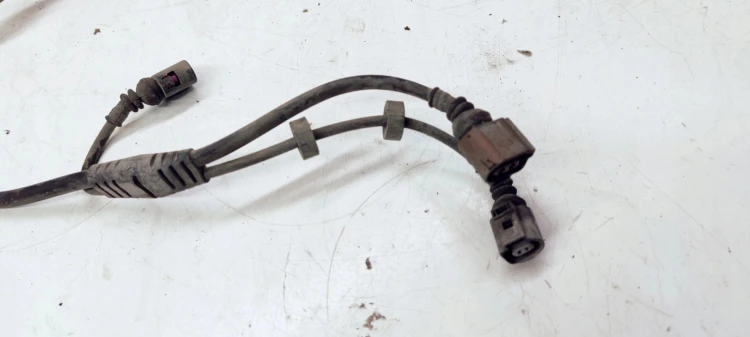 WIĄZKA ZACISKU LEWY TYŁ AUDI A6 A7 A7 4G0972253B