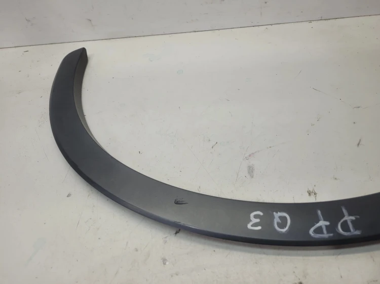 LISTWA Z BŁOTNIKA NAKŁADKA PRAWY PRZÓD AUDI Q3 8U 8U0853718A SZARA