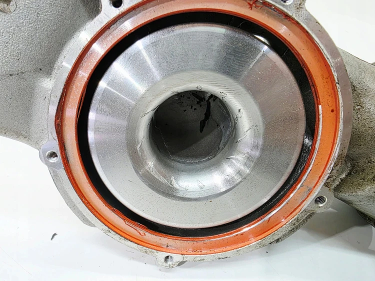 OBUDOWA TURBOSPRĘŻARKI TURBINY AUDI A4 B9 A5 Q5 FY 2.0 TFSI 06L145722S
