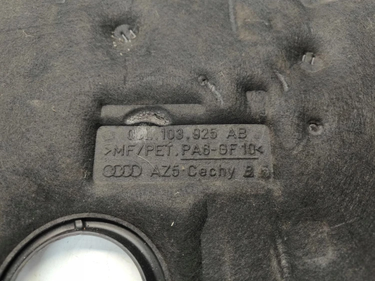 OSŁONA POKRYWA SILNIKA AUDI A4 A5 A6 5 03L103925AB *2* BEZ USZKODZEŃ !!!