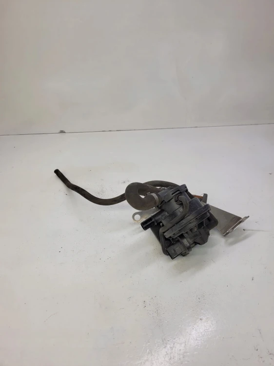 POMPA DIAGNOSTYCZNA AUDI A4 B7 2.0 T 8E0906271E