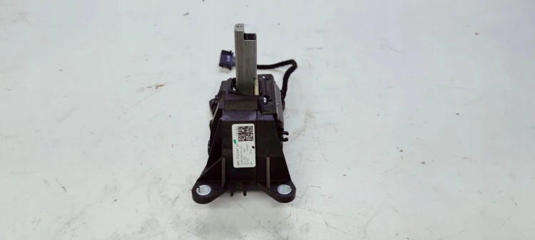 WYBIERAK LEWAREK AUTOMAT AUDI A6 C8 4K1713041H