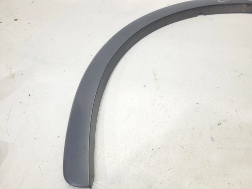 LISTWA Z BŁOTNIKA NAKŁADKA LEWY PRZÓD AUDI Q3 8U 8U0853717A SZARA