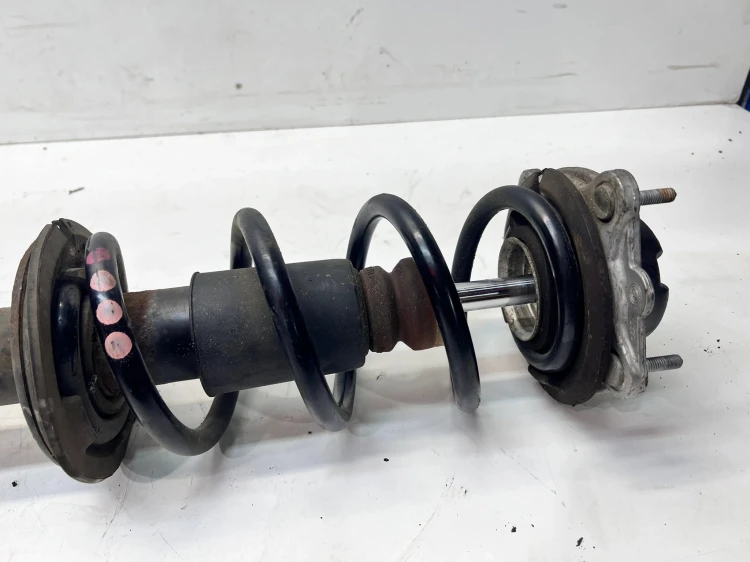 AMORTYZATOR PRAWY AUDI A6 C7 A7 4G0413031C