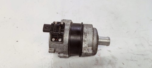 POMPA OBIEGU WODY ZAWÓR AUDI A4 A5 Q7 4M0965567A