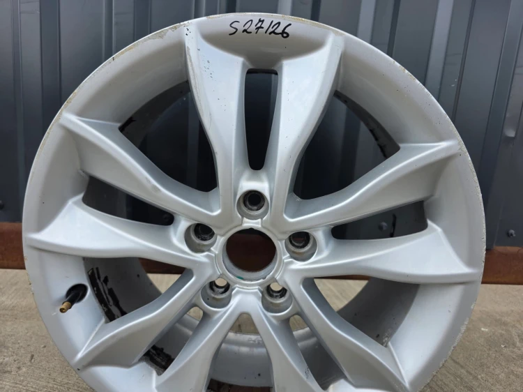 FELGA ALUMINIOWA AUDI A3 A4 A6 VW SKODA 7.5J R17 ET56 8P0601025CC S27/26