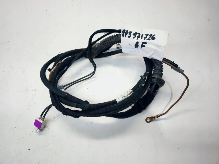 WIĄZKA KLAPY TYŁ AUDI A3 8P 8P3971726AF
