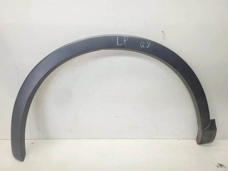LISTWA Z BŁOTNIKA NAKŁADKA LEWY PRZÓD AUDI Q3 8U 8U0853717A SZARA