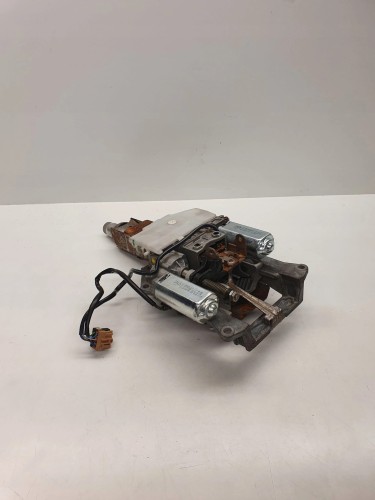 SZTYCA KOLUMNA KIEROWNICZA AUDI A8 D3 4E0419512D