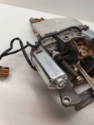 SZTYCA KOLUMNA KIEROWNICZA AUDI A8 D3 4E0419512D